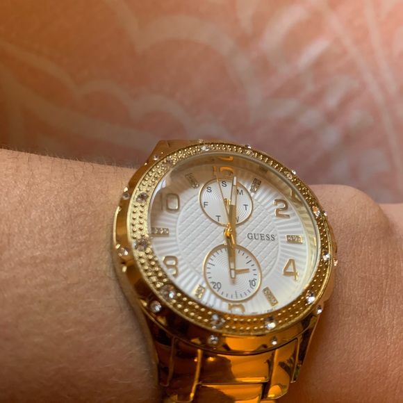 Guess watch - Picture 1 of 4